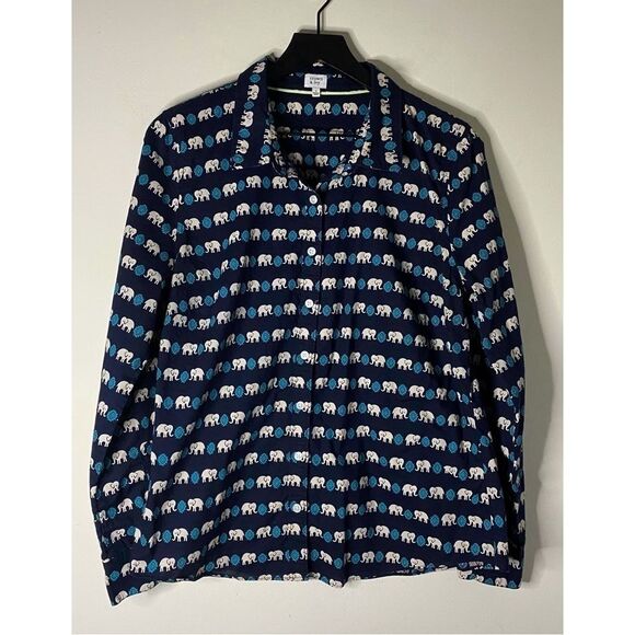 Crown & Ivy Elephant Print Button Down Shirt Size L - Picture 1 of 9